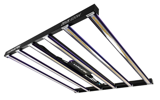 LED a spettro completo ZEUS Pro 600W